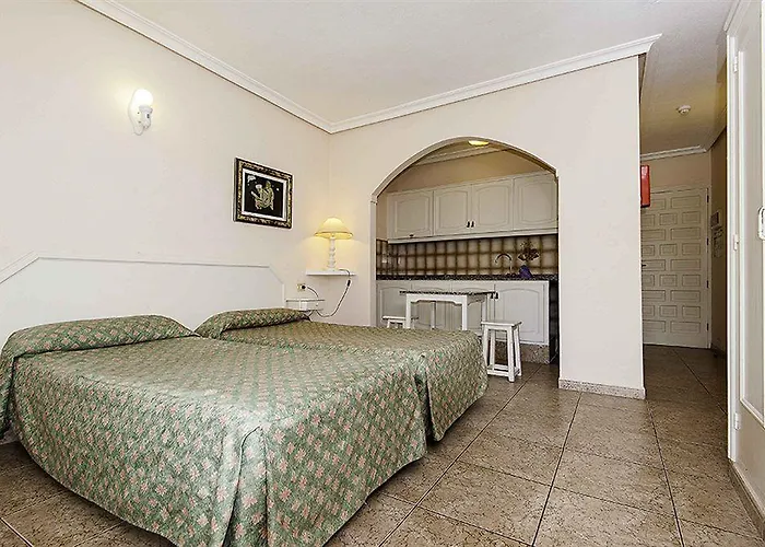 Kn Columbus Hotel de apartamente 3*