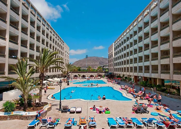 Kn Columbus Hotel de apartamente 3*