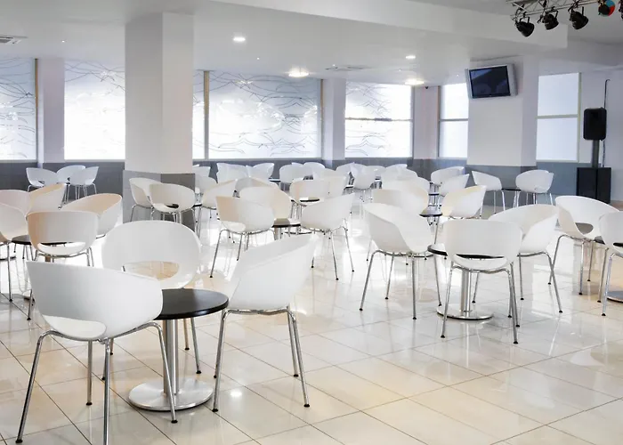 Hotel de apartamente Kn Columbus 3*