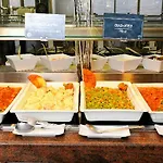 Kn Columbus Aparthotel 3*