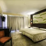 Kn Columbus 3* 美洲海滩