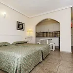 Kn Columbus Aparthotel 3*