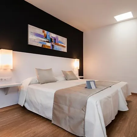 Апарт-готель Kn Columbus 3*