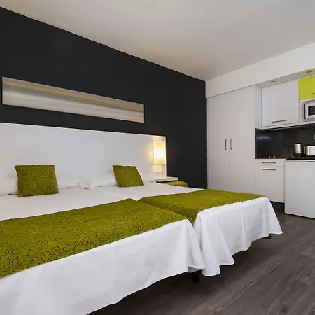 Апарт-готель Kn Columbus 3*