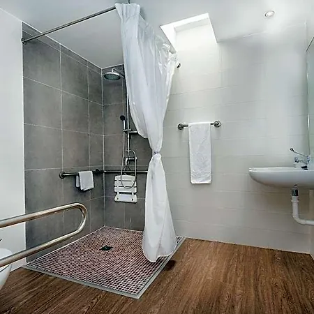 Kn Columbus Апарт-готель 3*