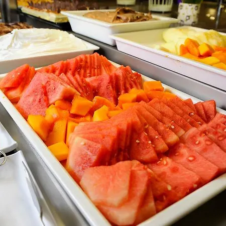 Kn Columbus Hotel apartamentowy Playa de las Americas (Tenerife)