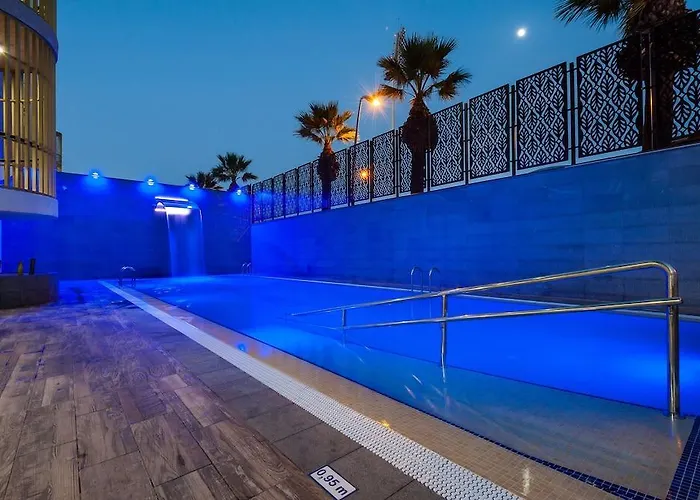 Kn Columbus 3* بلايا ذي لاس أميريكاس