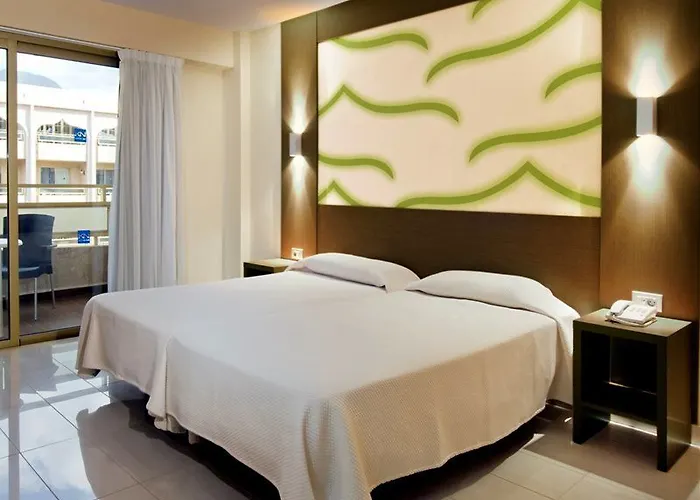 Kn Columbus 美洲海滩